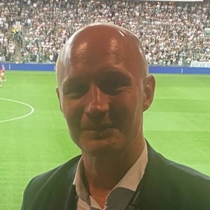 Tomas Lindgren
